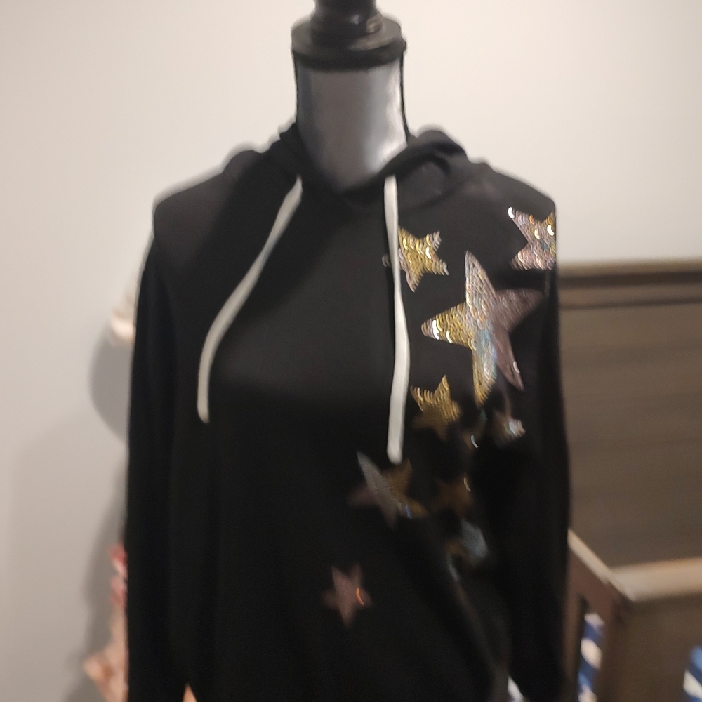 Yal New York hooded sweater